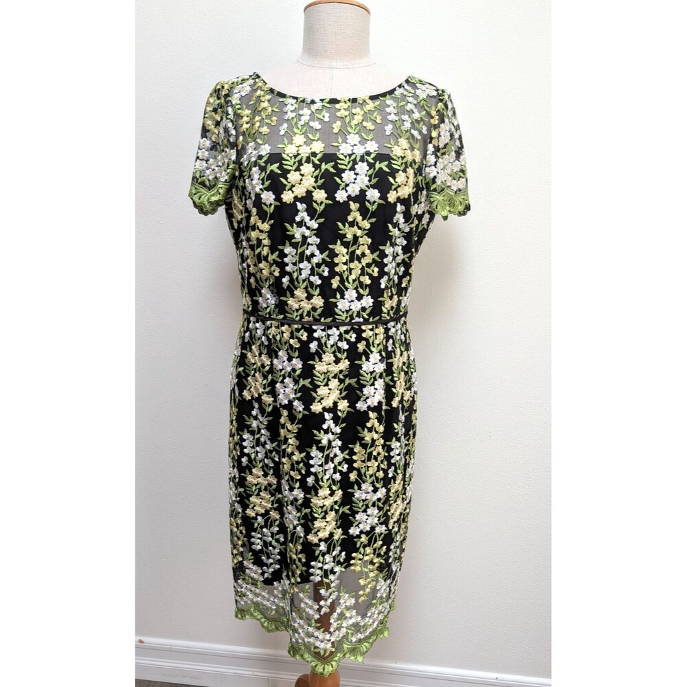 Tahari Arthur S. Levine Size 8 Black Floral Embroidered Mesh Sheath Dress